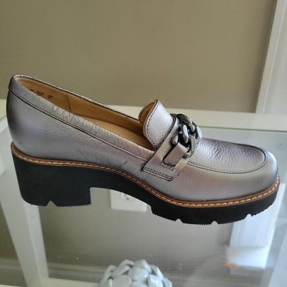 Naturalizer Womens Dustin Sliver Leather Moc Toe Slip On Loafer Shoes Size 5 M - Picture 3 of 11